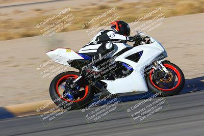 media/Jan-08-2022-SoCal Trackdays (Sat) [[1ec2777125]]/Turn 11 (215pm)/